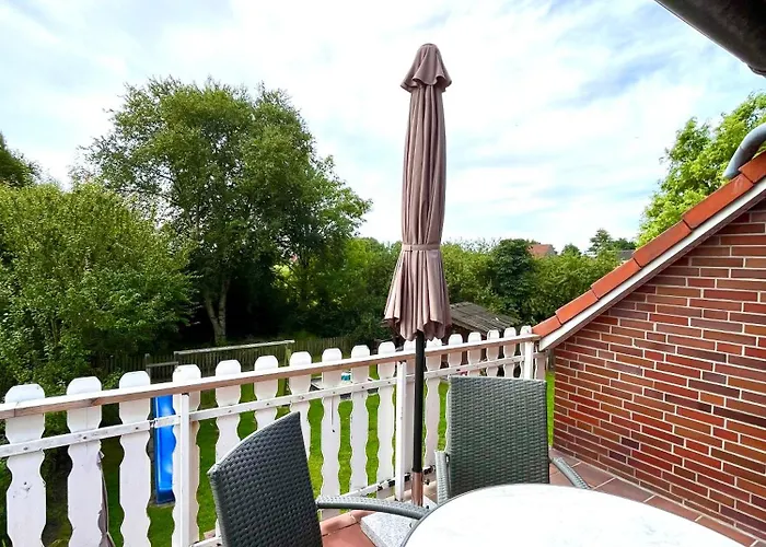 Matrose Mit Balkon Und Garten